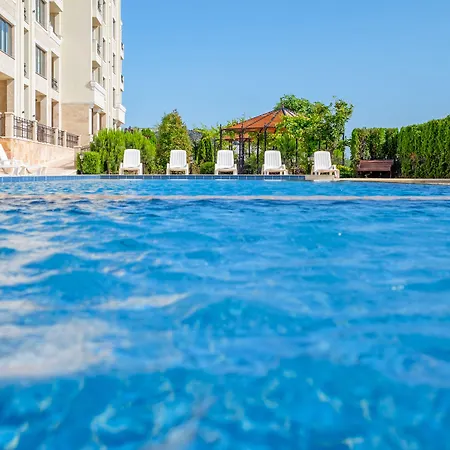 شقة فندقية Gardenia Palace بوموري