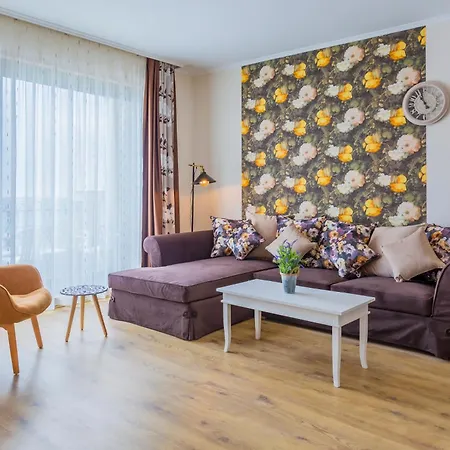 Gardenia Palace Апарт-отель 3*