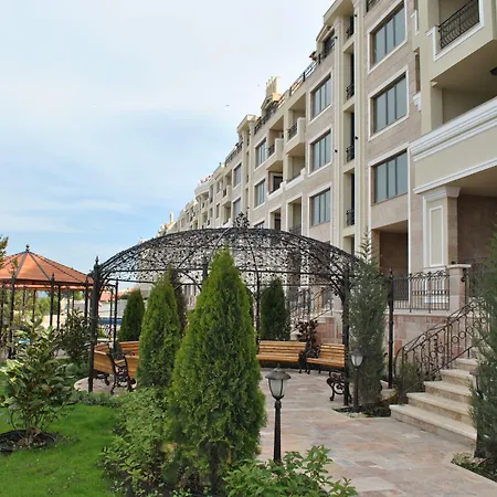Апарт-отель Gardenia Palace