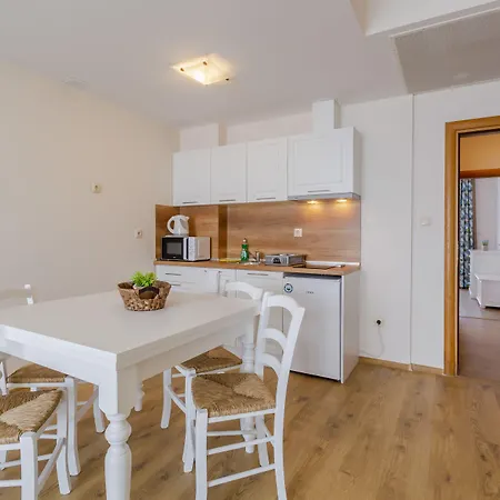 شقة فندقية Gardenia Palace بوموري