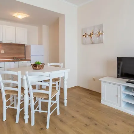 Apartahotel Gardenia Palace Pomorie