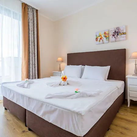 Gardenia Palace 3* Поморие