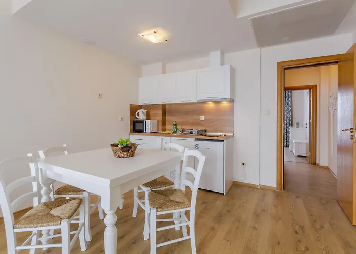 Aparthotel Gardenia Palace Pomorie