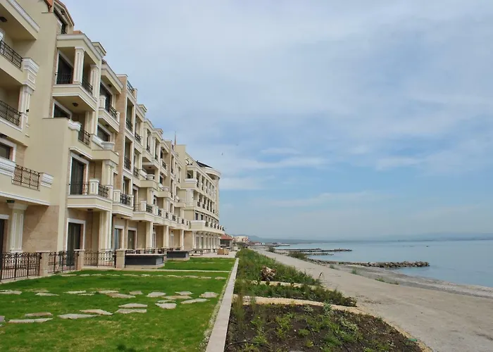 Gardenia Palace Aparthotel 3*